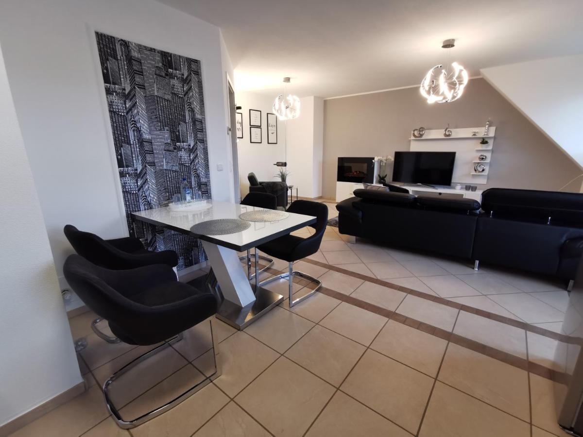 Luxurioeses Wellnes Apartment Bad Essen Bagian luar foto